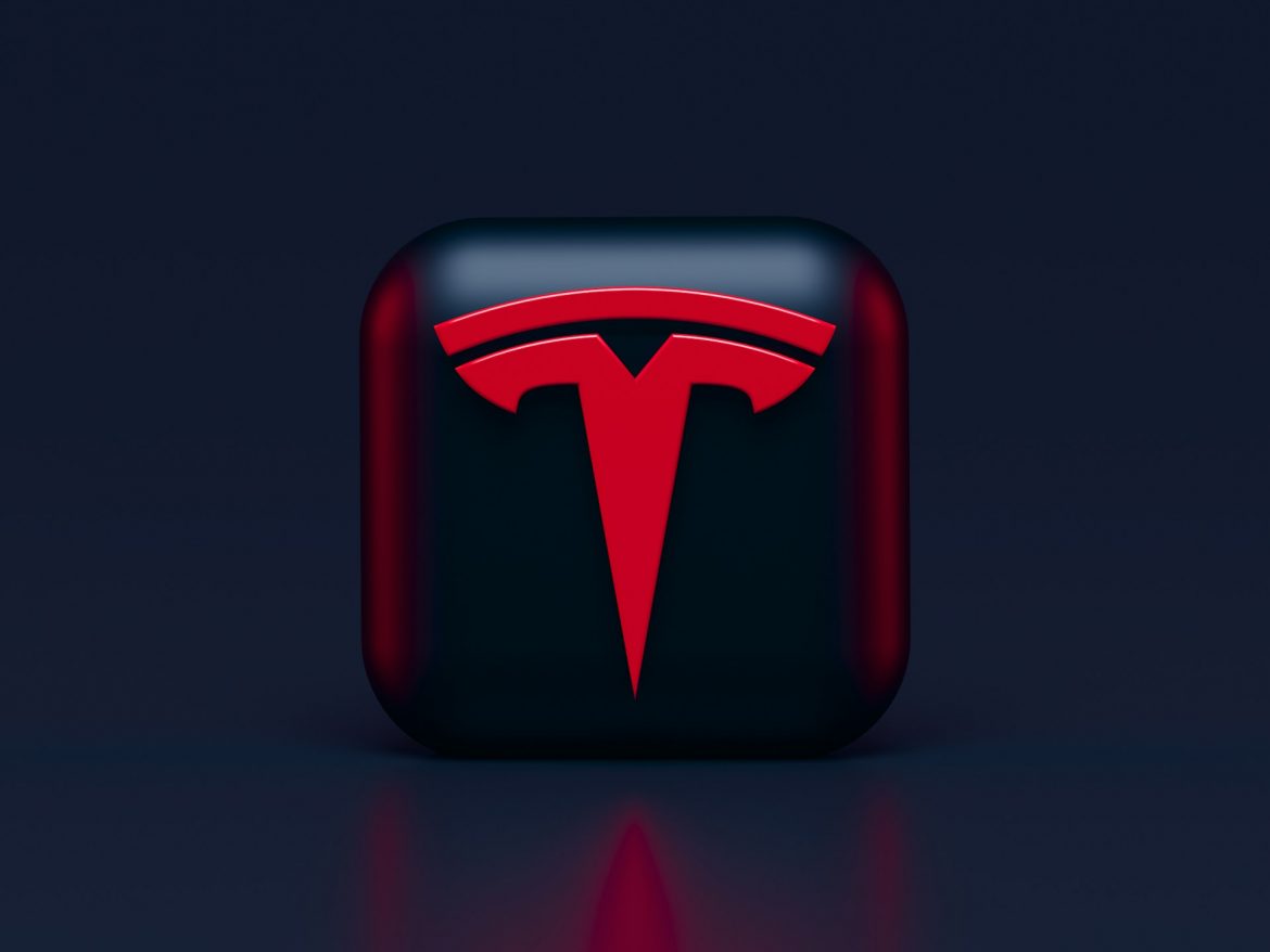 特斯拉销量创下历史最大同比跌幅，中国比亚迪超越在即