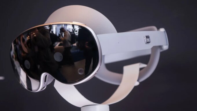 三星 Galaxy 三星 Galaxy XR 与 Apple Vision Pro:比较规格和价格
 | news.qlsh.net