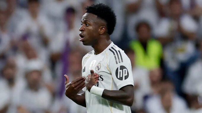 维尼修斯再次无视哈维 维尼修斯再次无视哈维·阿隆索并发表声明
 | news.qlsh.net